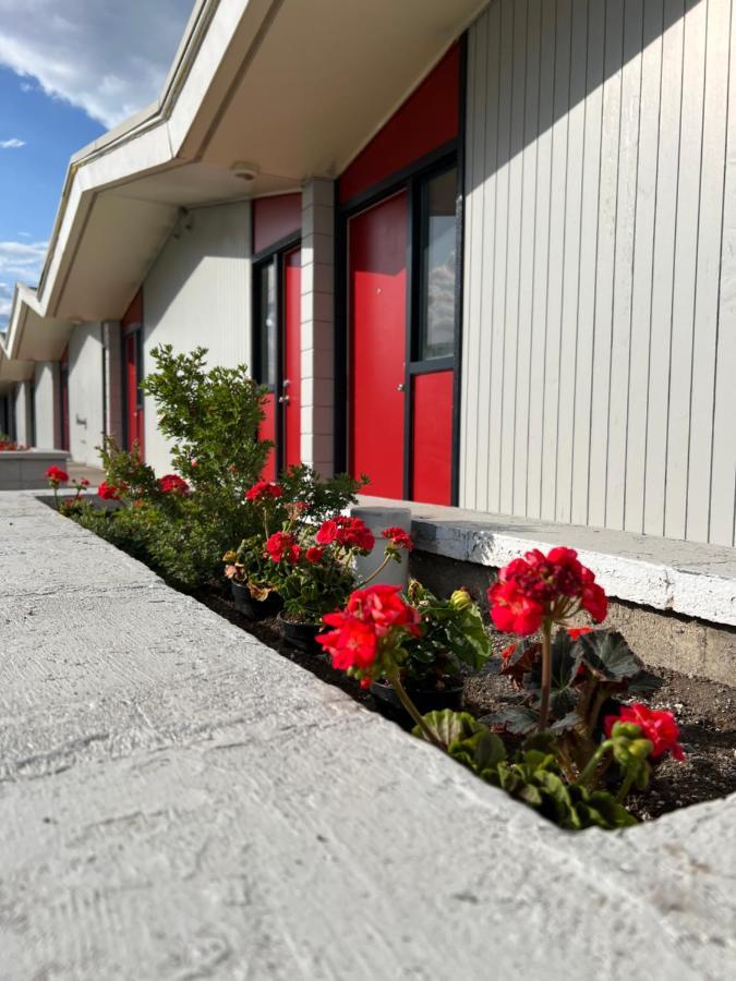 Destination Inn Cache Creek Eksteriør billede